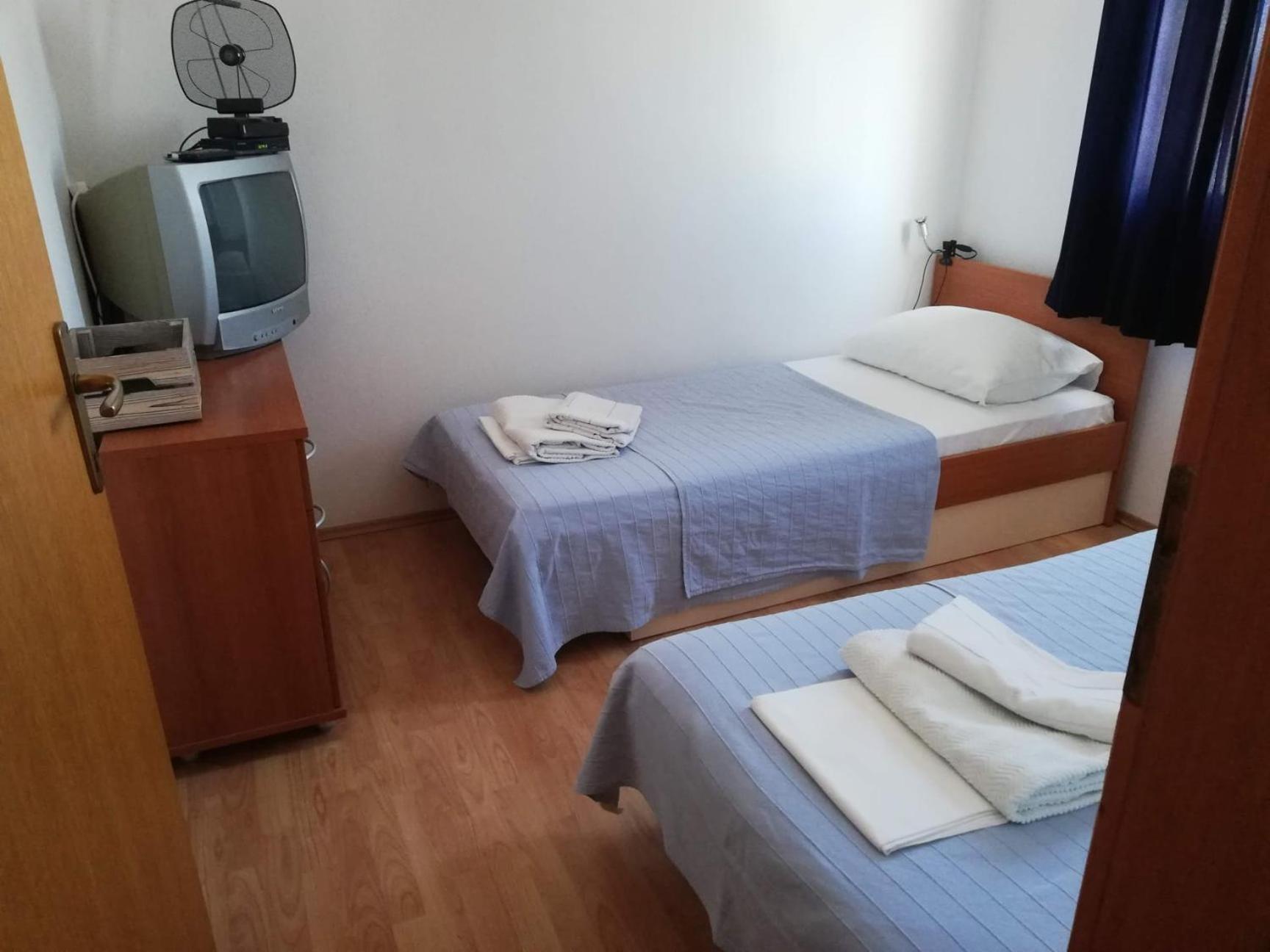 Apartments Burcul Pag Pag Town Eksteriør billede