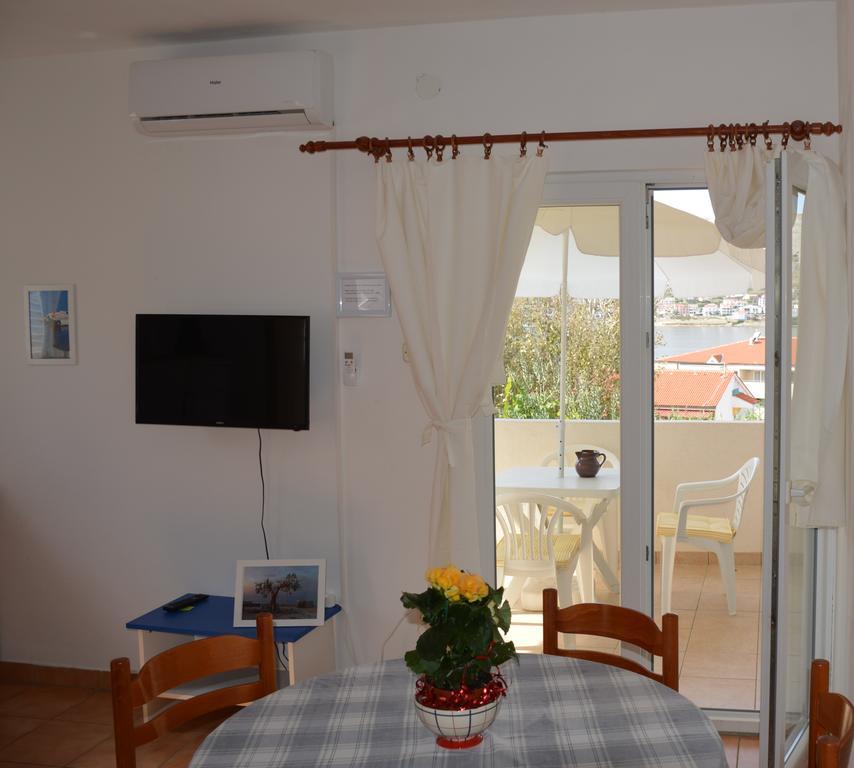 Apartments Burcul Pag Pag Town Eksteriør billede